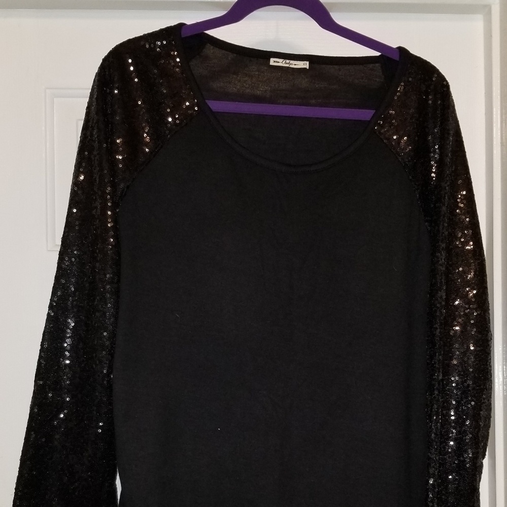 Cheeky's 2X Black Top with Sequin Sleeves